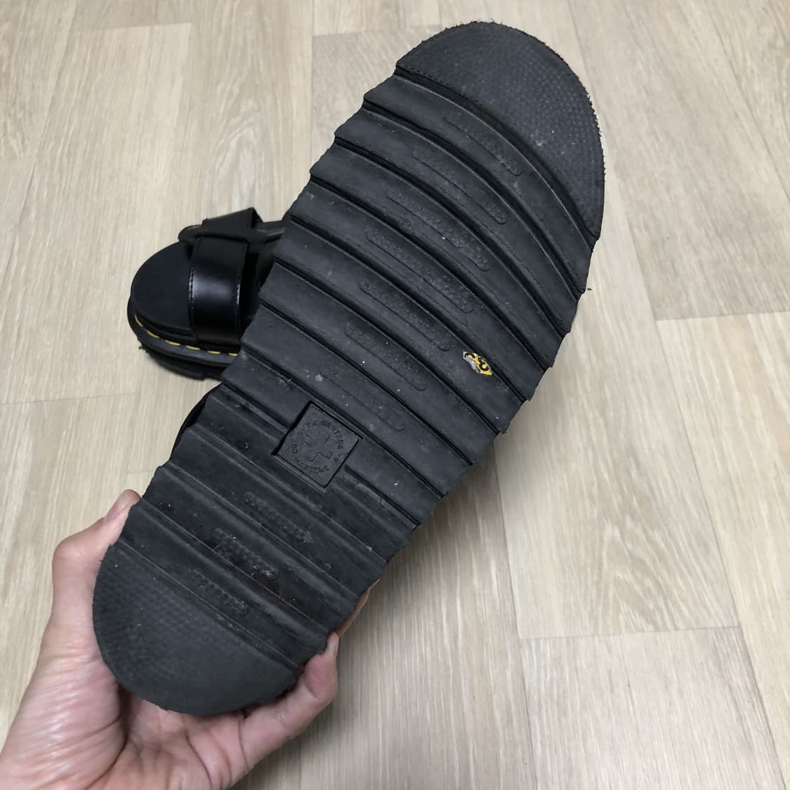 (260) 닥터마틴 Dr.martens 테리 TERRY 스트랩 샌들 상품이미지3