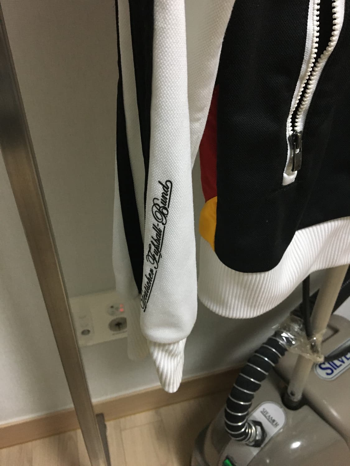 아디다스 검흰 독일 져지 상품이미지2