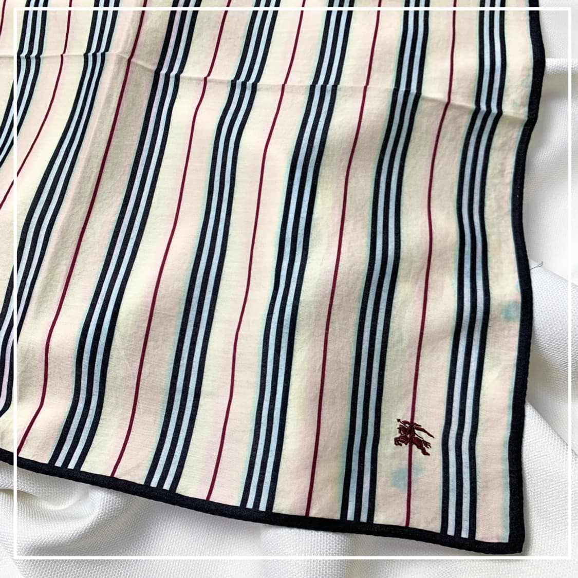 [정품] Burberry 버버리 스트라이프 빈티지 쁘띠스카프 손수건 상품이미지3