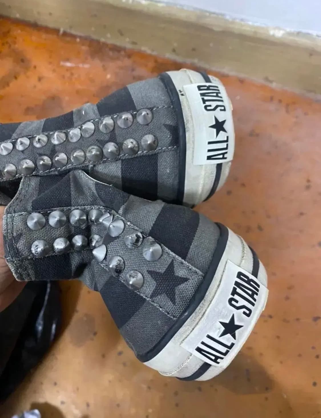 존 바바토스 스터드 컨버스 250 스트라이프 상품이미지2