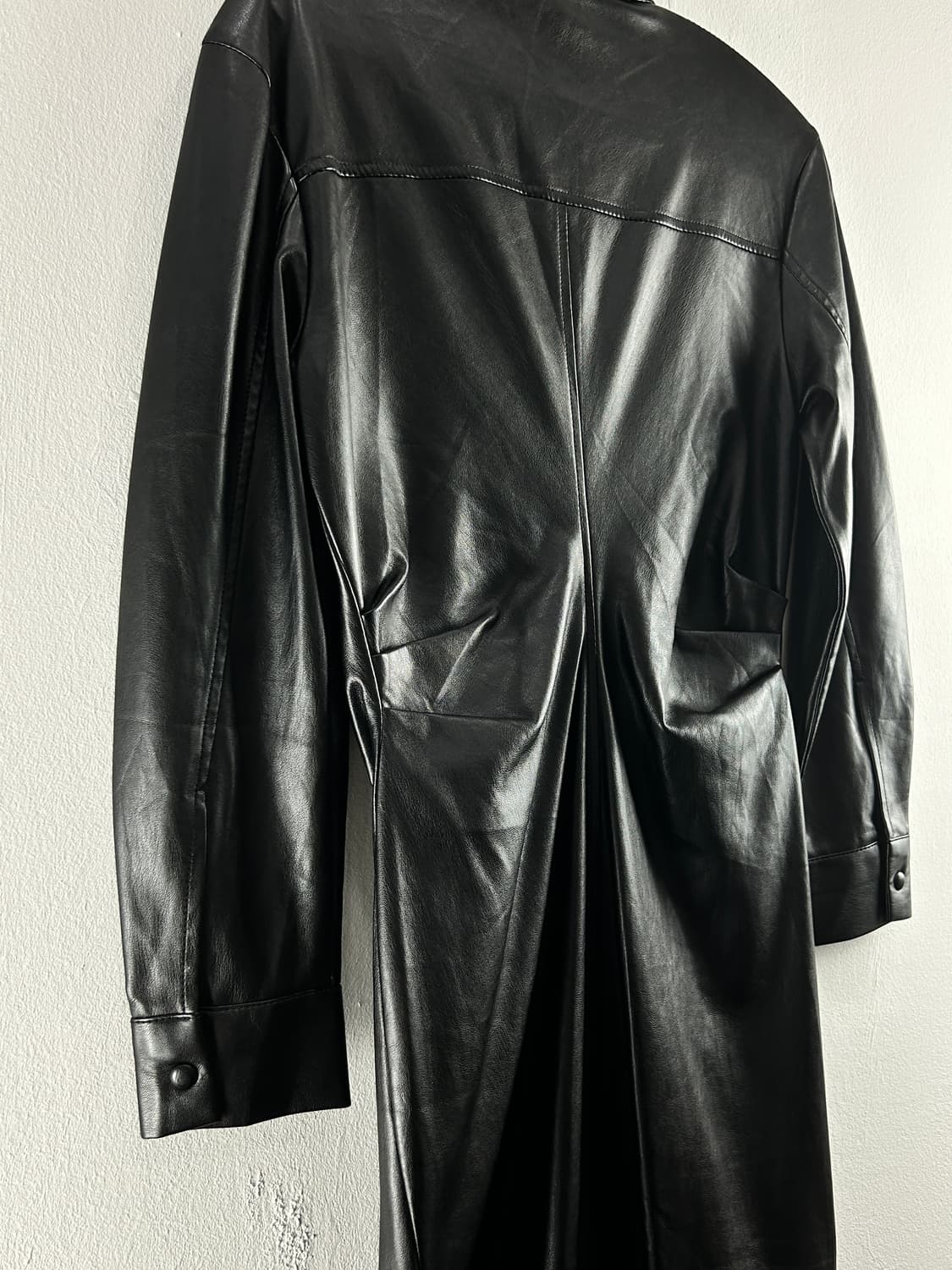 자라 ZARA 블랙 레더 셔링 카라 롱 원피스 XS 상품이미지5