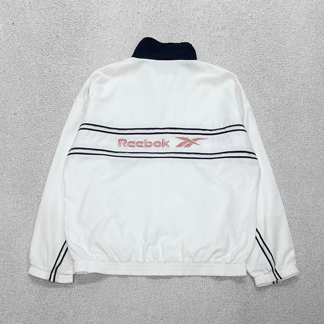 리복 Reebok 올드스쿨 빅 로고 바람막이 자켓 화이트 상품이미지2