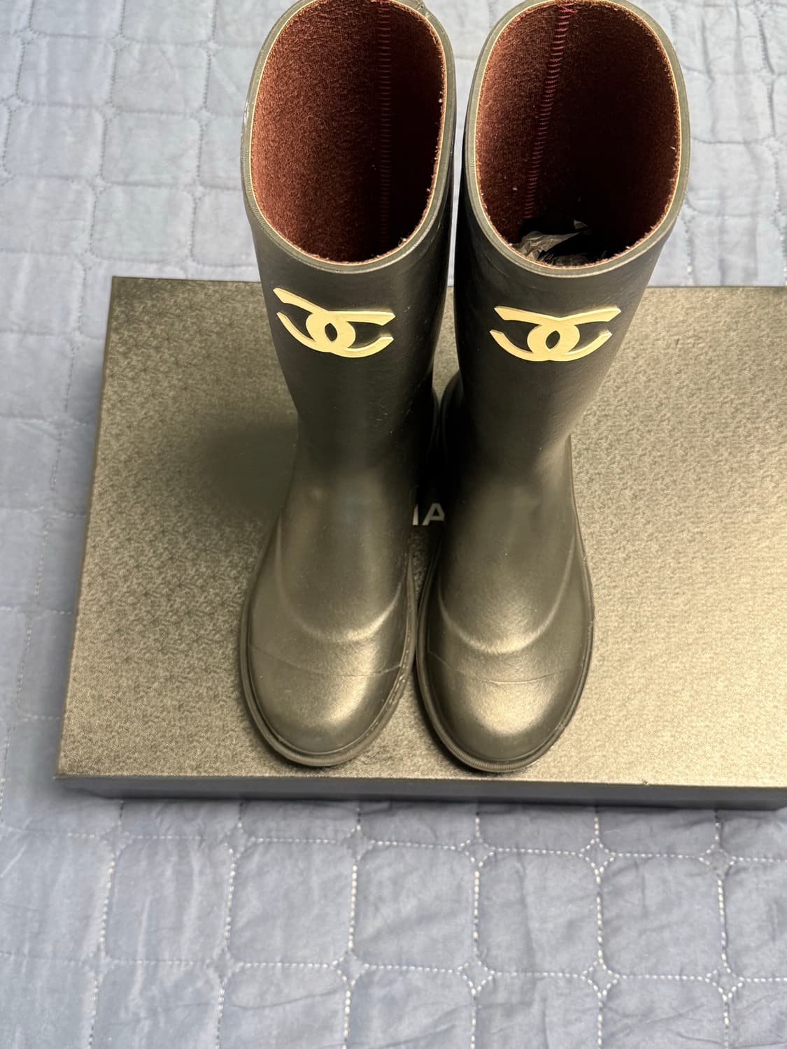 샤넬 카우 초크 레인부츠 38 상품이미지5
