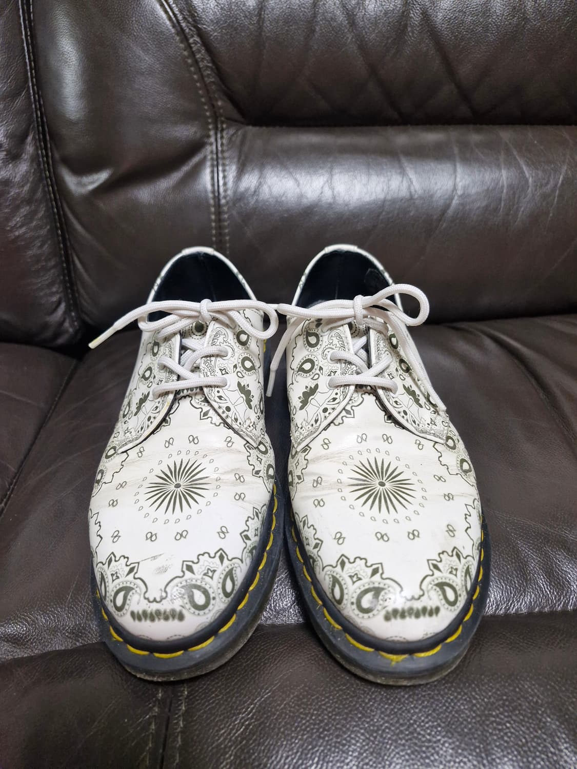 닥터마틴 250mm 화이트 오리지널 3홀 웰트화 21865101. 상품이미지3