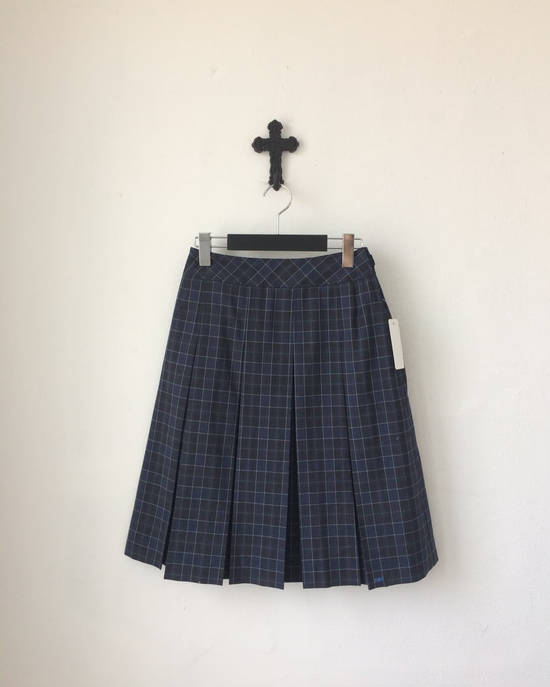 Check pattern pleats midi skirt 상품이미지1