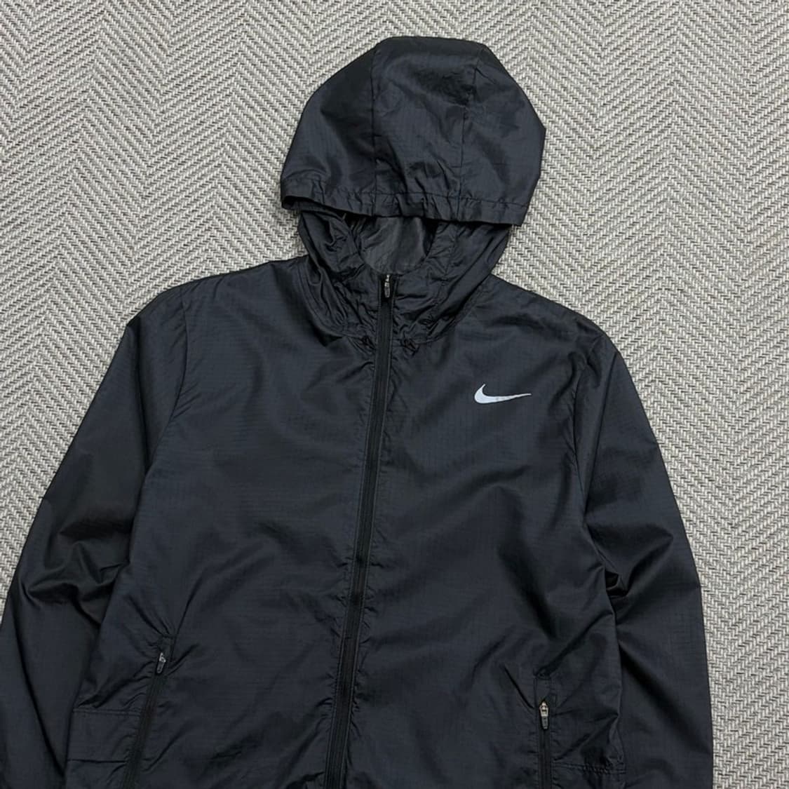 나이키 러닝 바람막이 v1765 상품이미지3