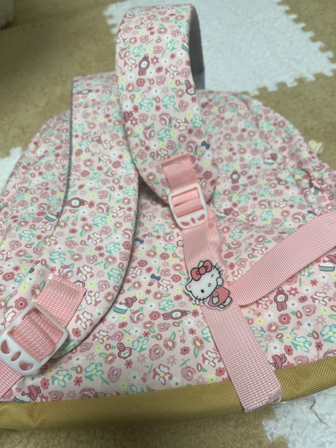 키티 50주년 백팩 상품이미지4