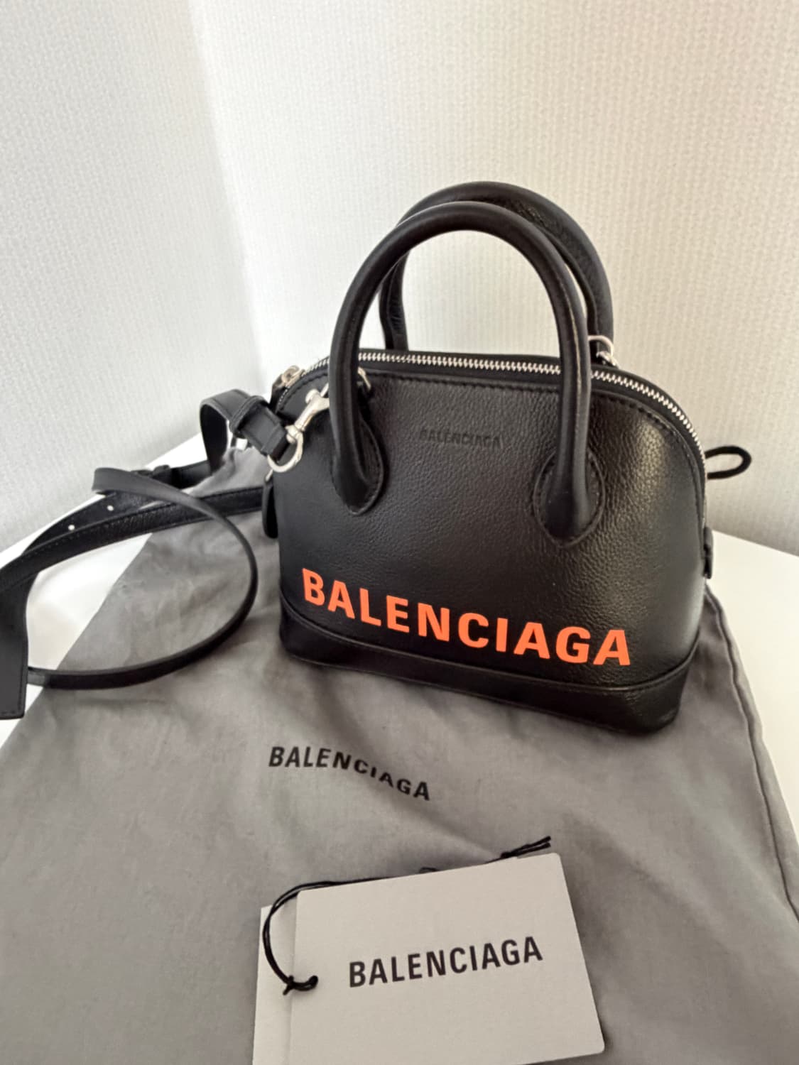 발렌시아가 탑핸들 토트 상품이미지1