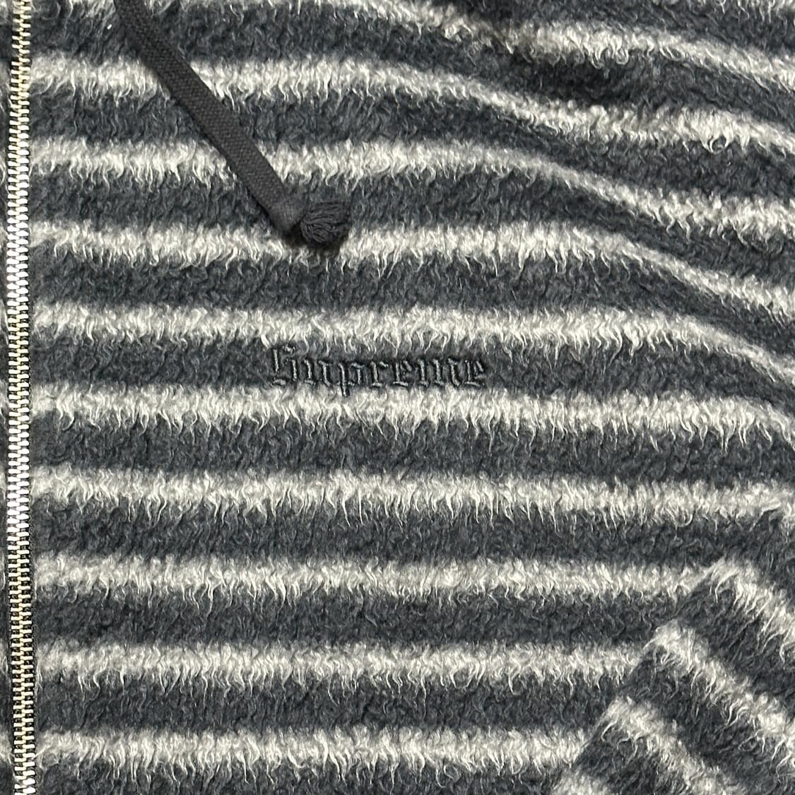 슈프림 브러쉬드 집업 후드 스웨트셔츠 블랙 23FW 상품이미지3