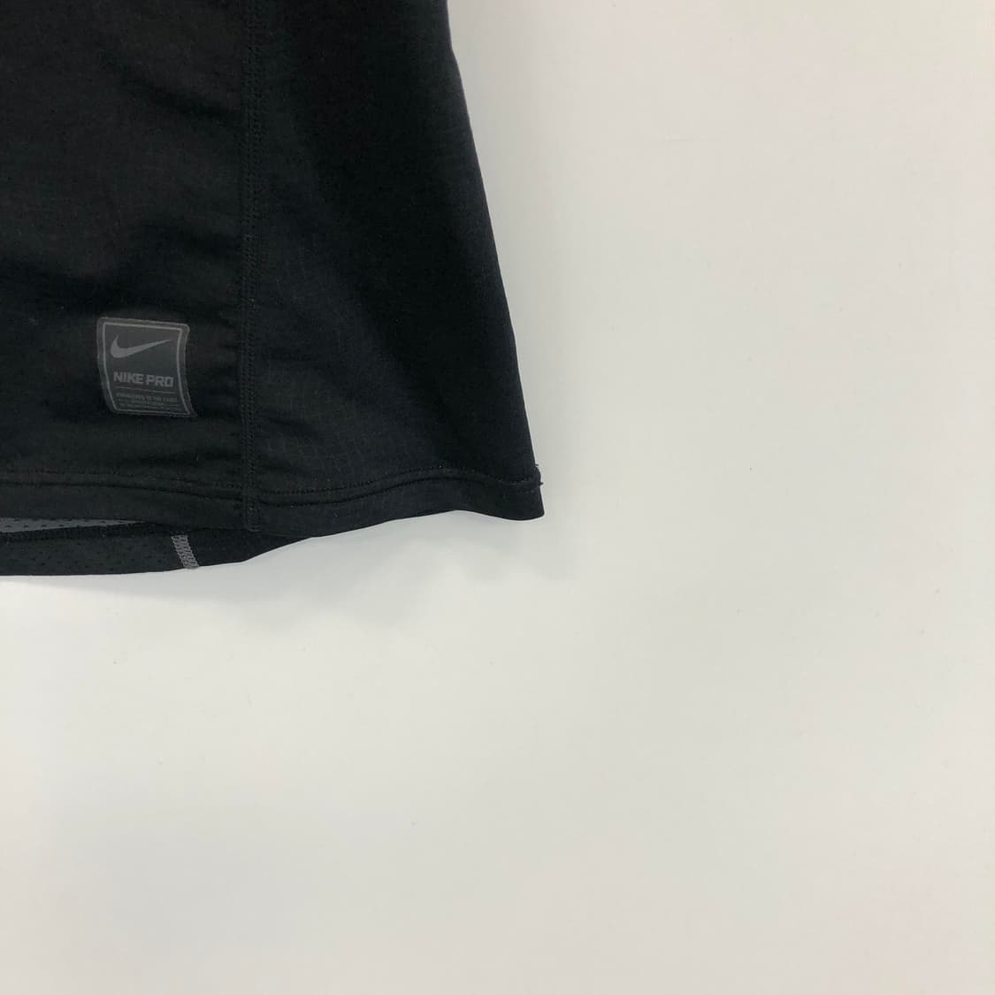 나이키 프로 하이퍼쿨 피티드 반팔 100 상품이미지3