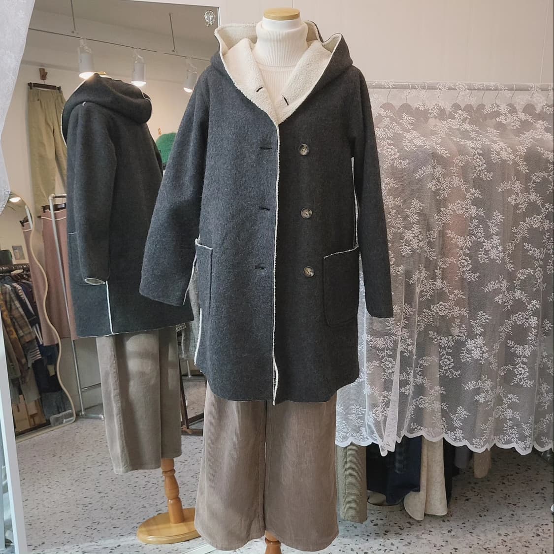 Back number 차콜 무스탕 코트 상품이미지8