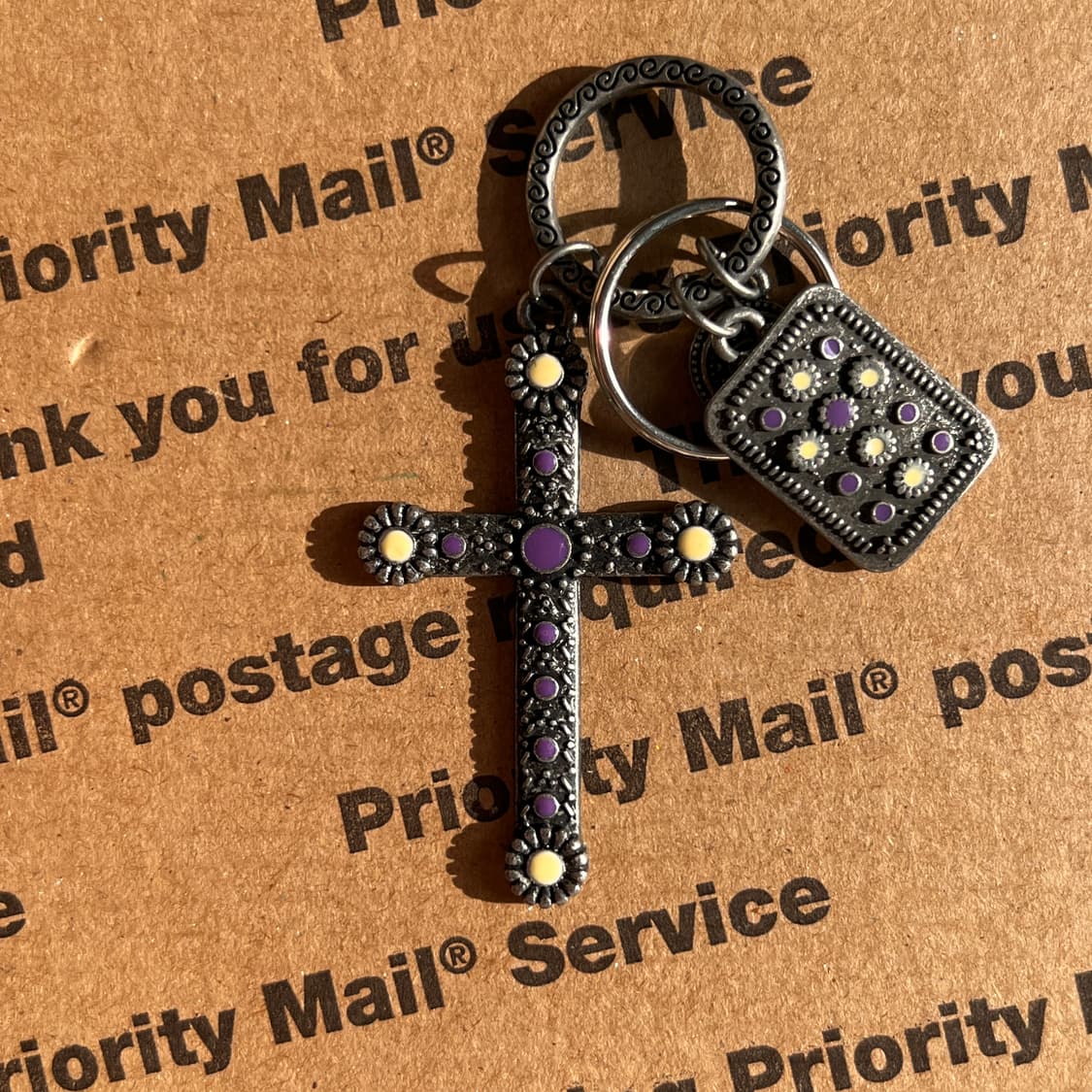 90s vtg Purple Flower Cross Keyring 상품이미지1