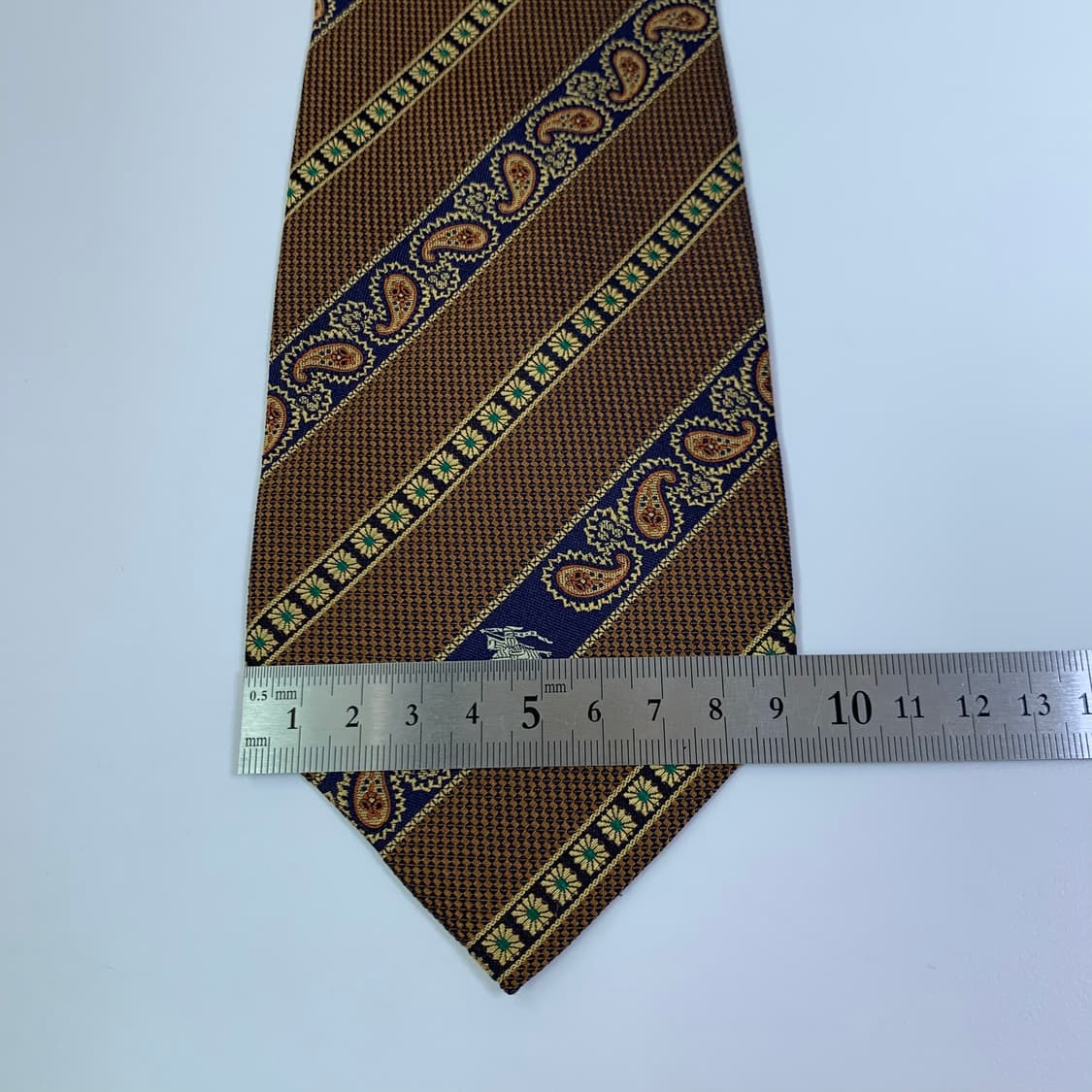 버버리(BURBERRY) 명품 클래식 정장넥타이 A+등급 최상급 9.2 상품이미지10