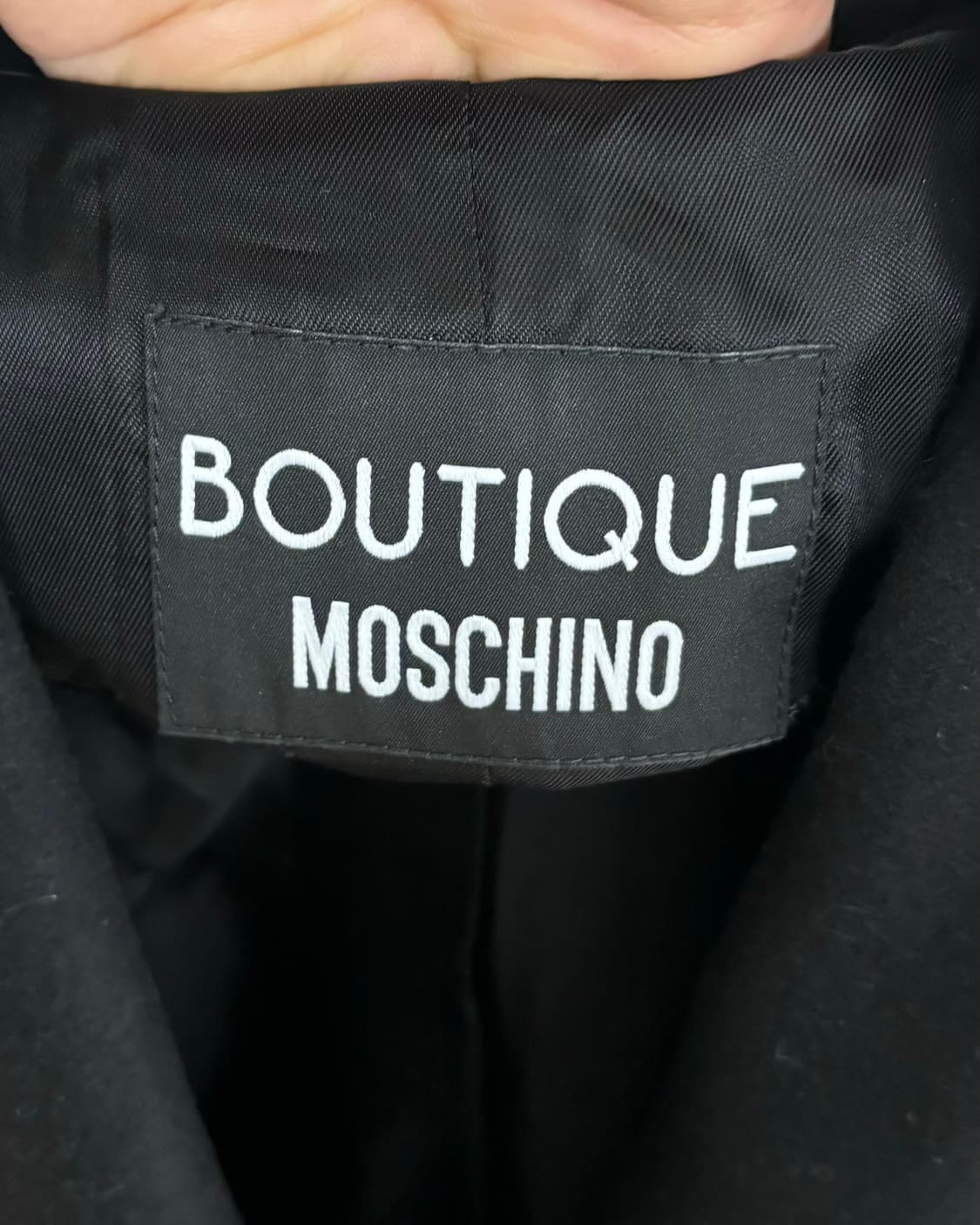 모스키노 로즈 프린팅 블랙 울 코트 상품이미지7