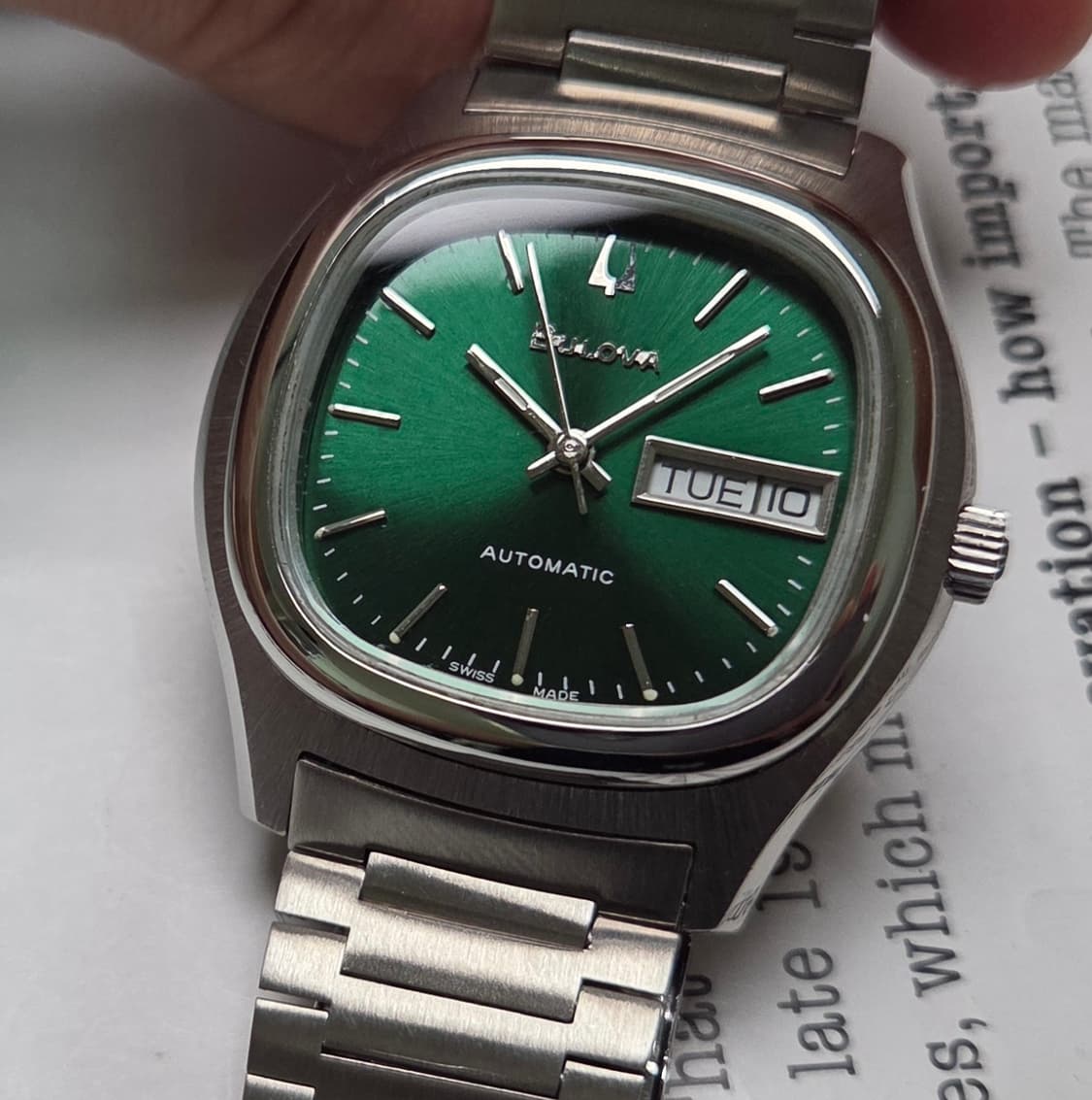 빈티지 부로바 터틀 데이데이트 올리브그린 뻐뻐시 브레이슬릿 ver. 상품이미지10