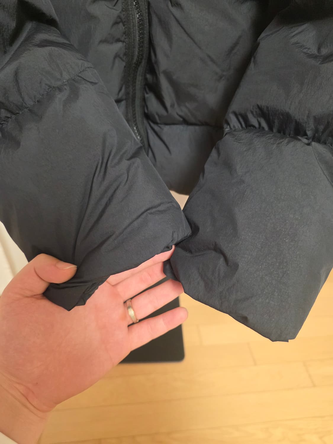 [21FW / L ] 스톤아일랜드 가먼트다잉 크링클랩스 다운 후드 패딩 상품이미지5