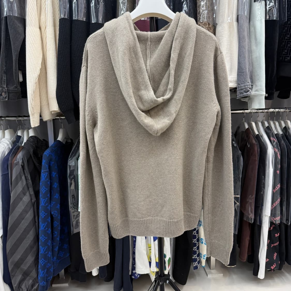 [리오브전포점] 셀린느 스몰로고 캐시미어 니트 후드 상품이미지2