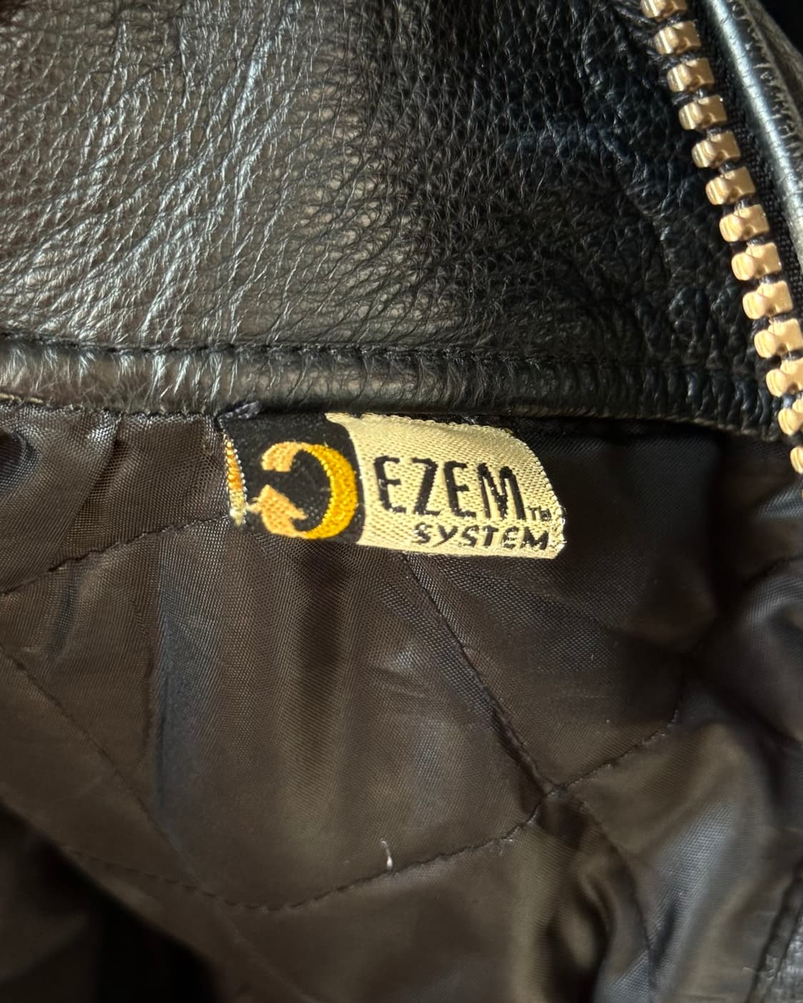 Vintage 00s CocaCola real leather jacket 상품이미지10