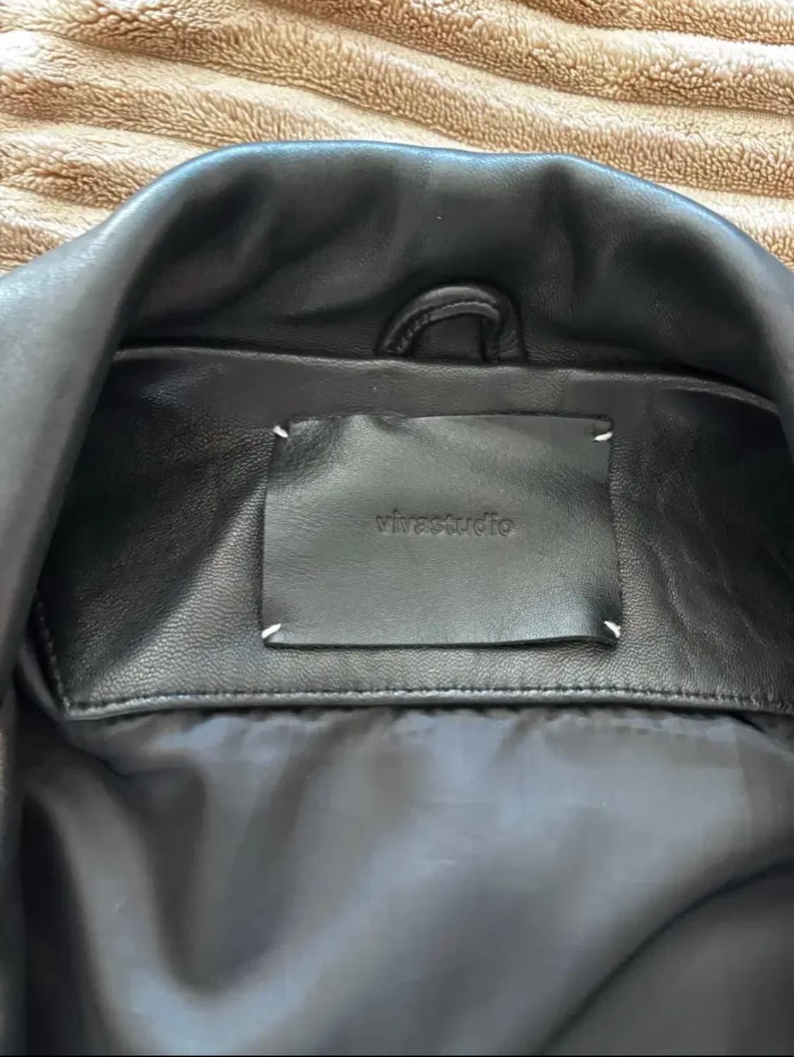 비바스튜디오 레더자켓 상품이미지3