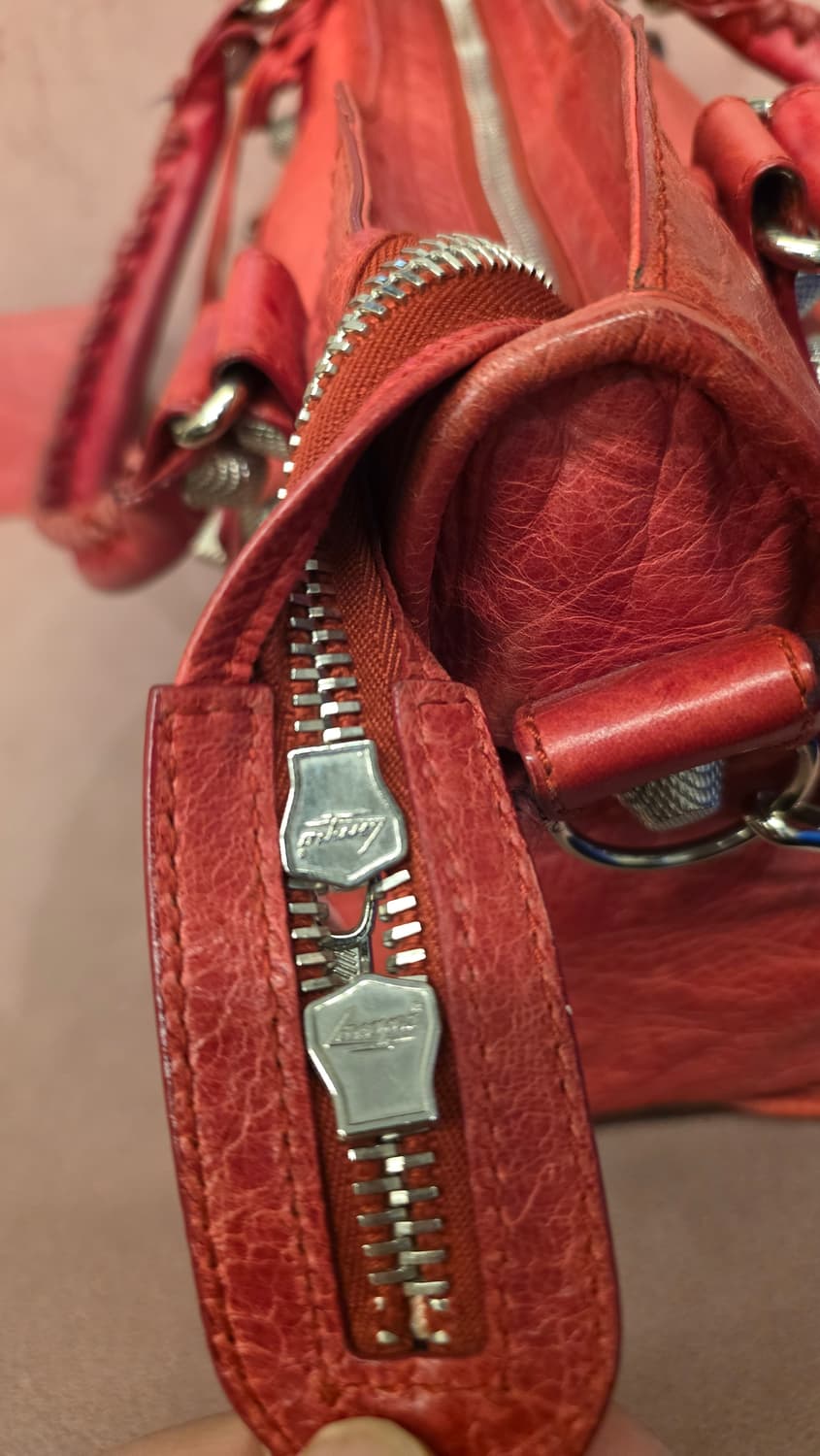 발렌시아가 자이언트시티 모터백+숄더스트랩(보조거울) 상품이미지7