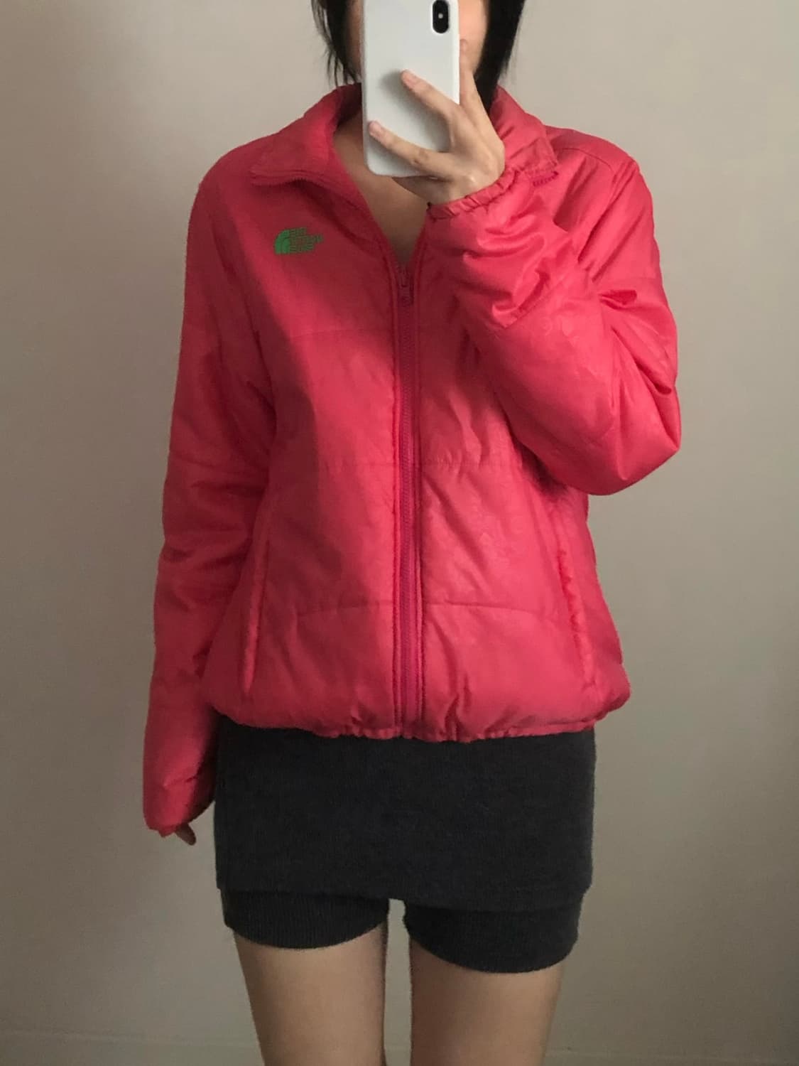 노스페이스 핑크 경량패딩 상품이미지1