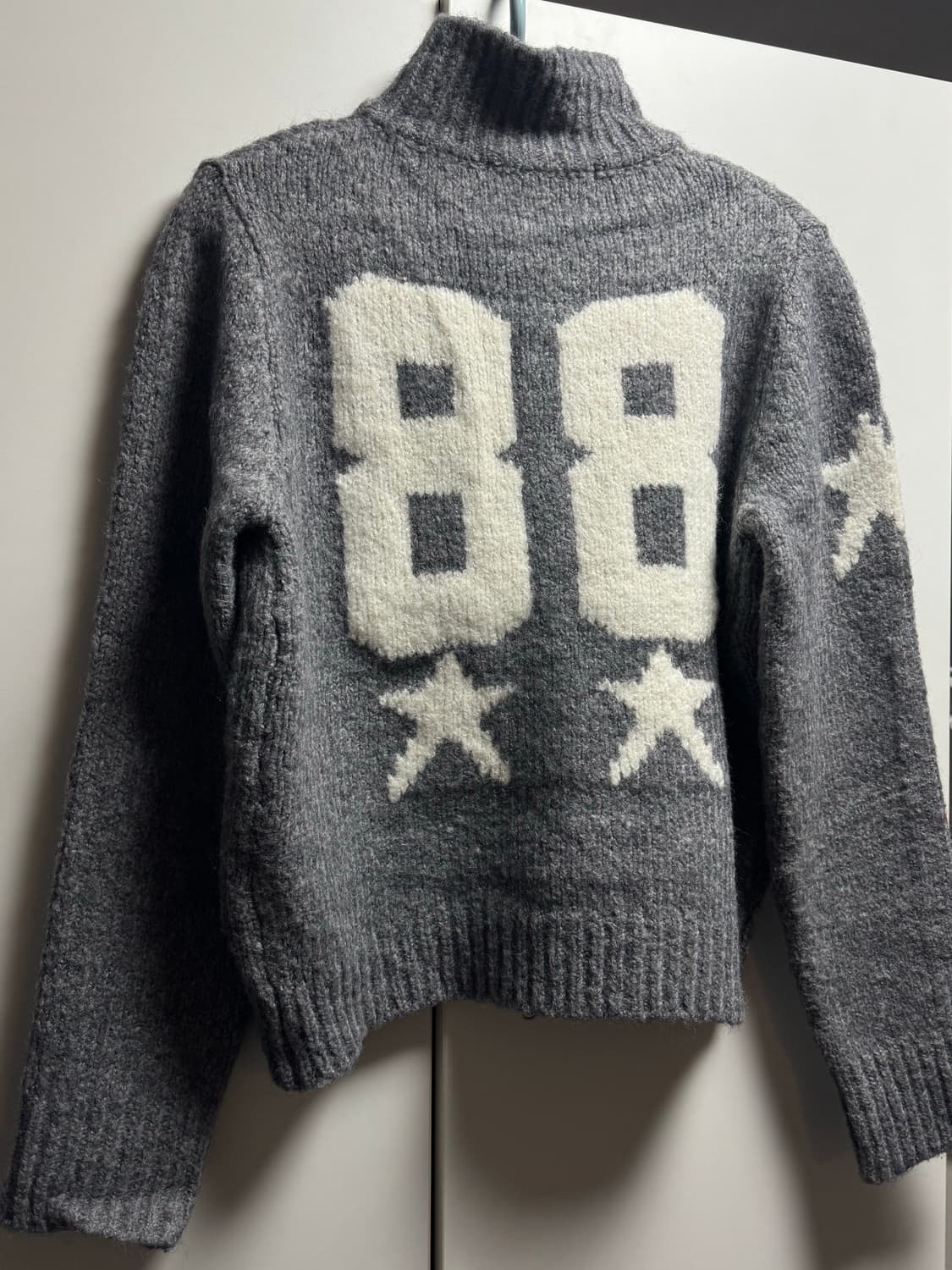 블랙업 툰비 하이넥 알파카 울 니트집업 상품이미지6