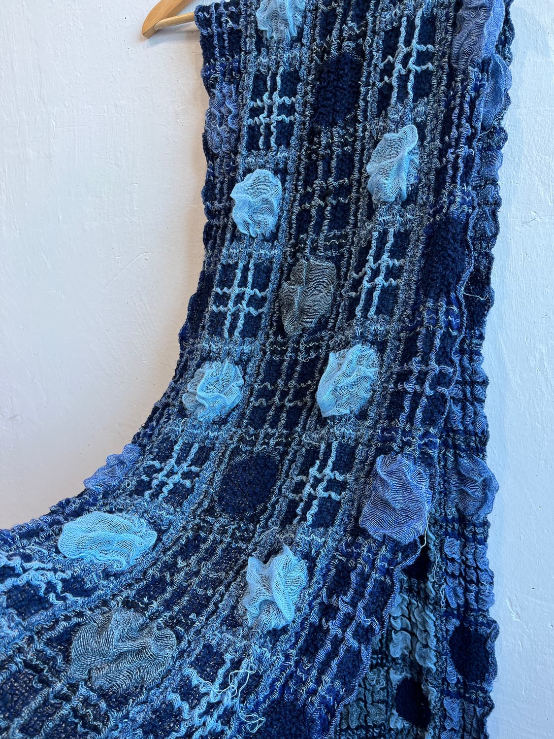 VINTAGE POPCORN SCARF 상품이미지1