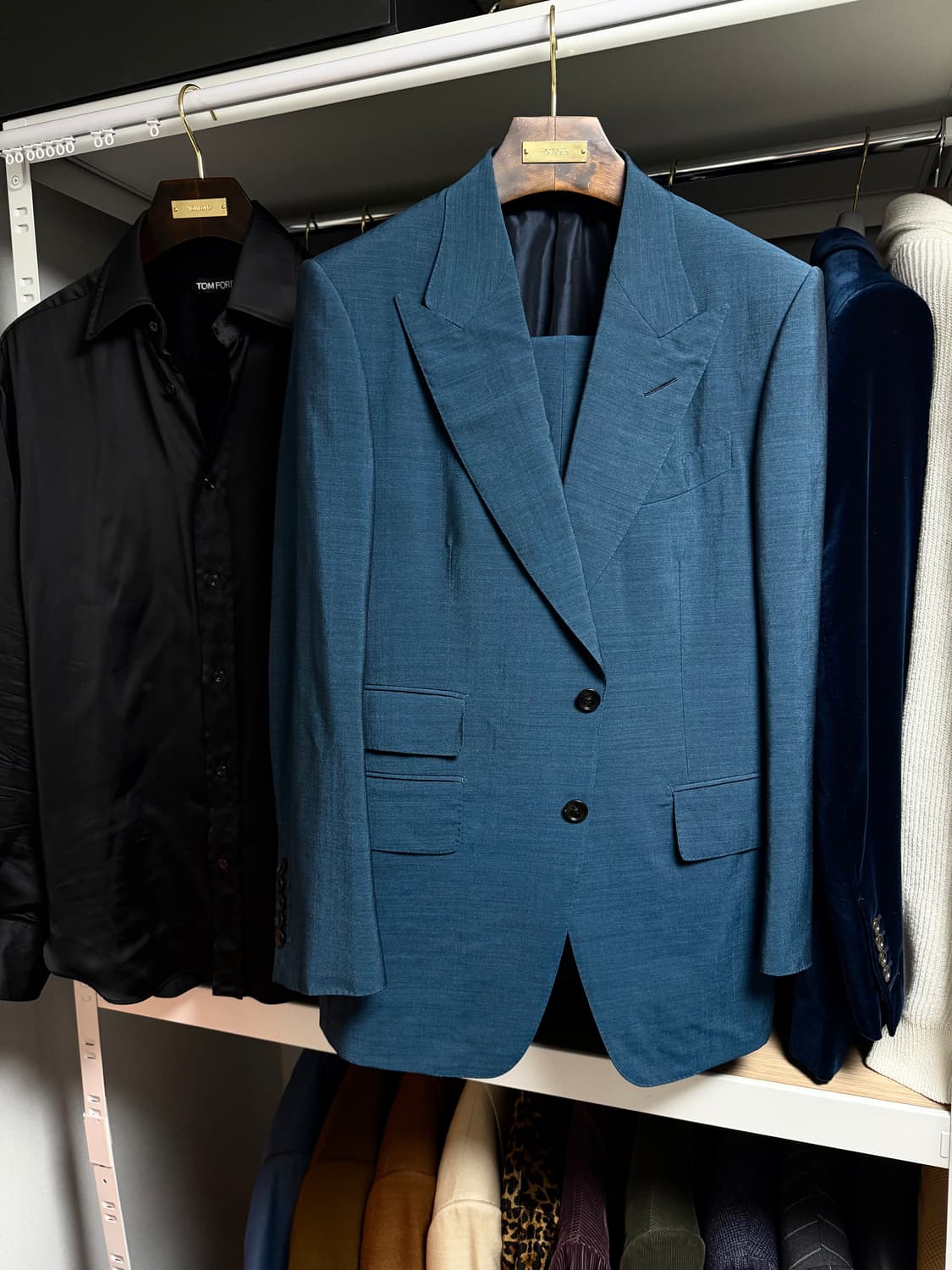 (명작,강추👍)톰포드 터콰이즈 블루 모헤어 실크 수트 상품이미지1
