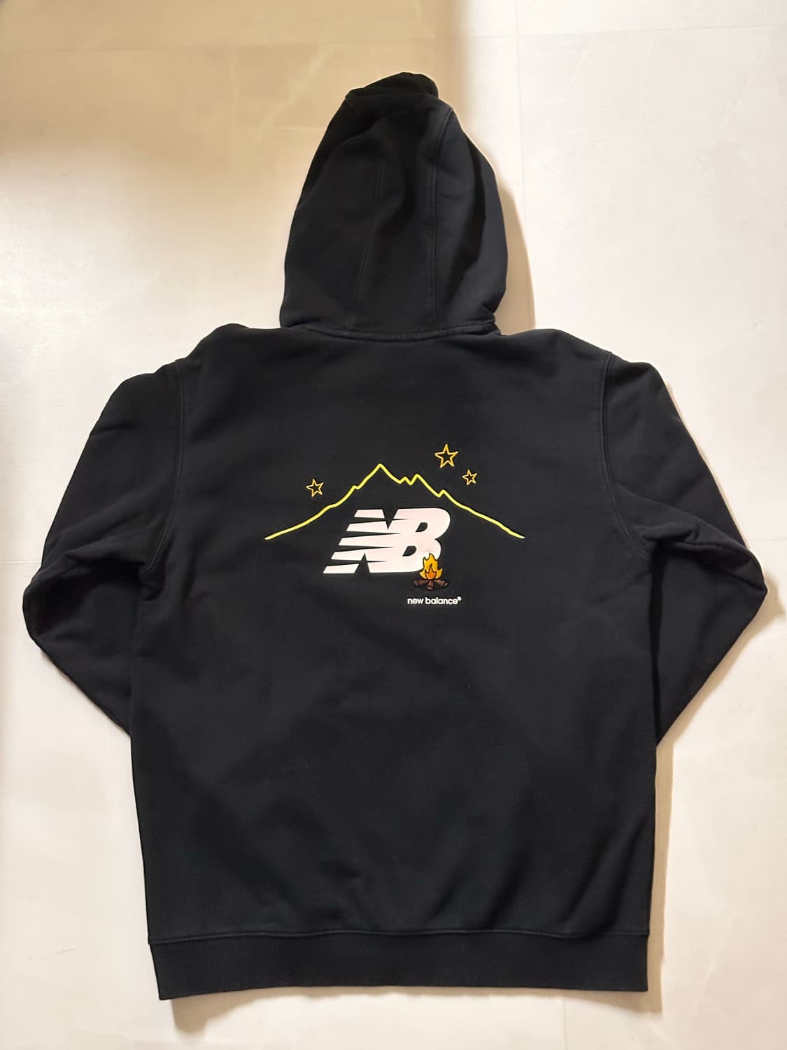 뉴발란스 후드티(검은색) 상품이미지2