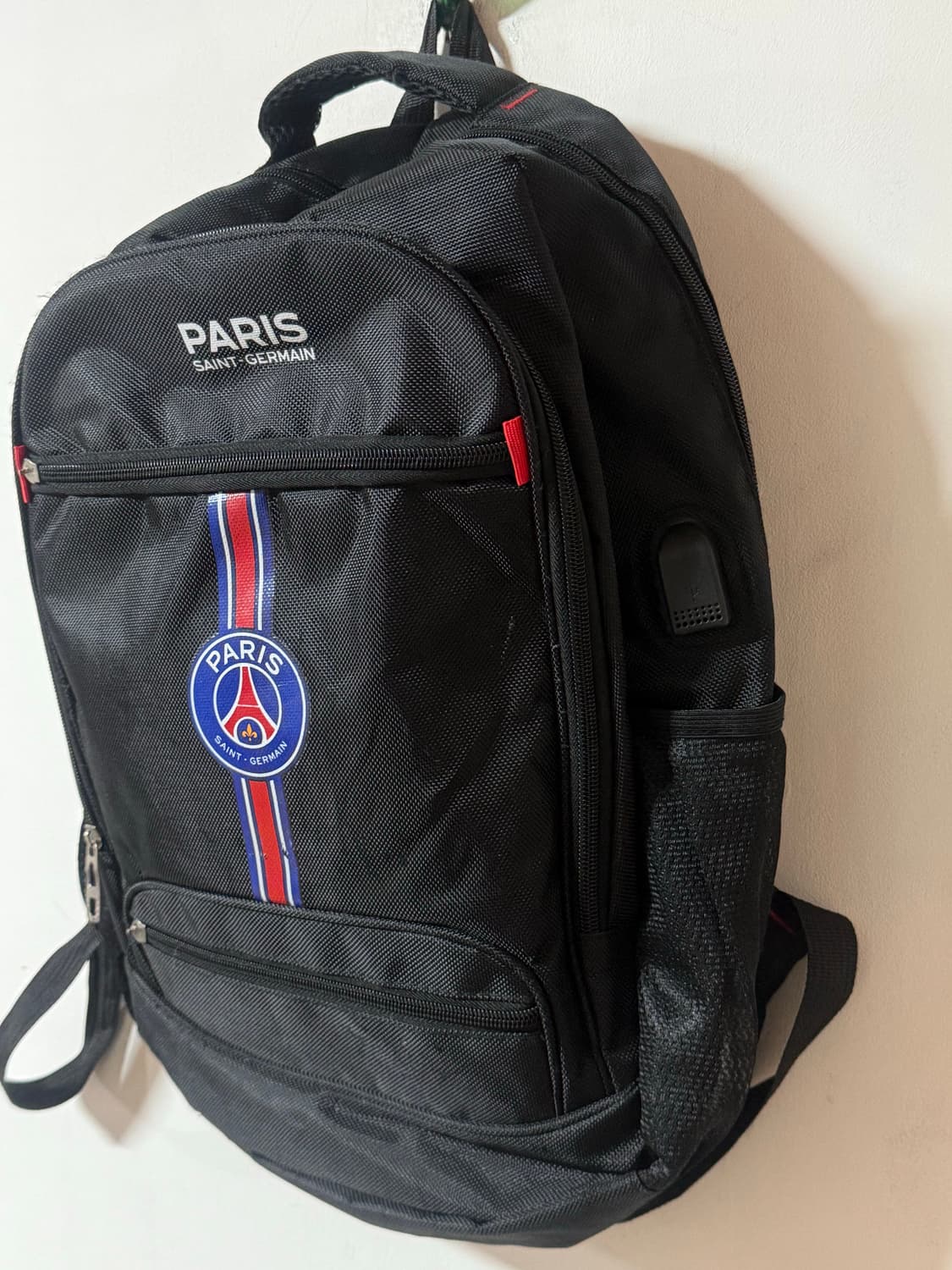 PSG 파리생제르맹 빅로고 백팩 블랙 멀티포켓 상품이미지3