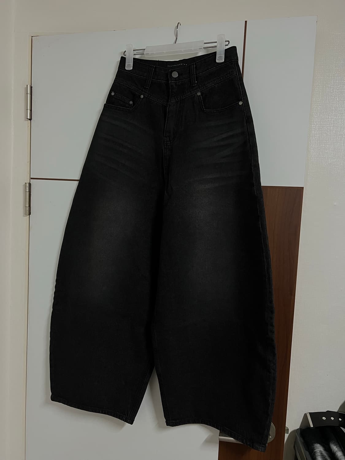 [트리밍버드]트밍 요크 벌룬 데님 블랙 1사이즈 상품이미지1