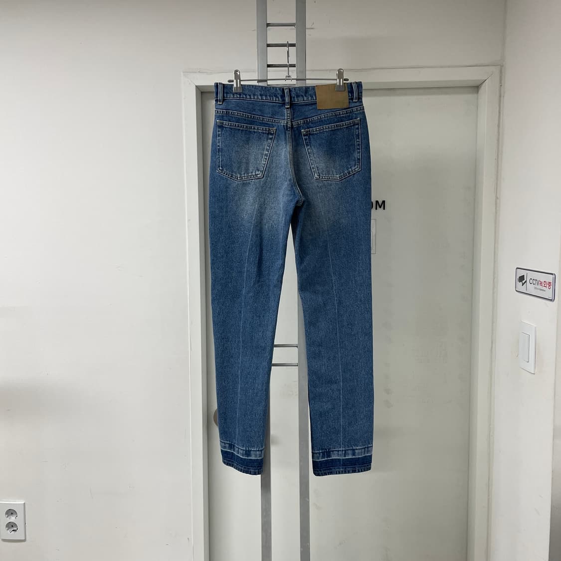 발렌시아가 데님 팬츠 36(W) 상품이미지1