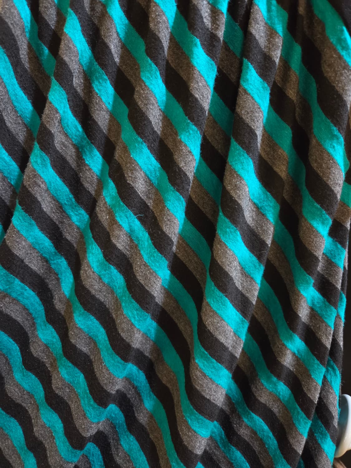 🌟💅갸루특집🌟
갸루펑크 민트 스트라이프 벌룬블라우스 상품이미지4