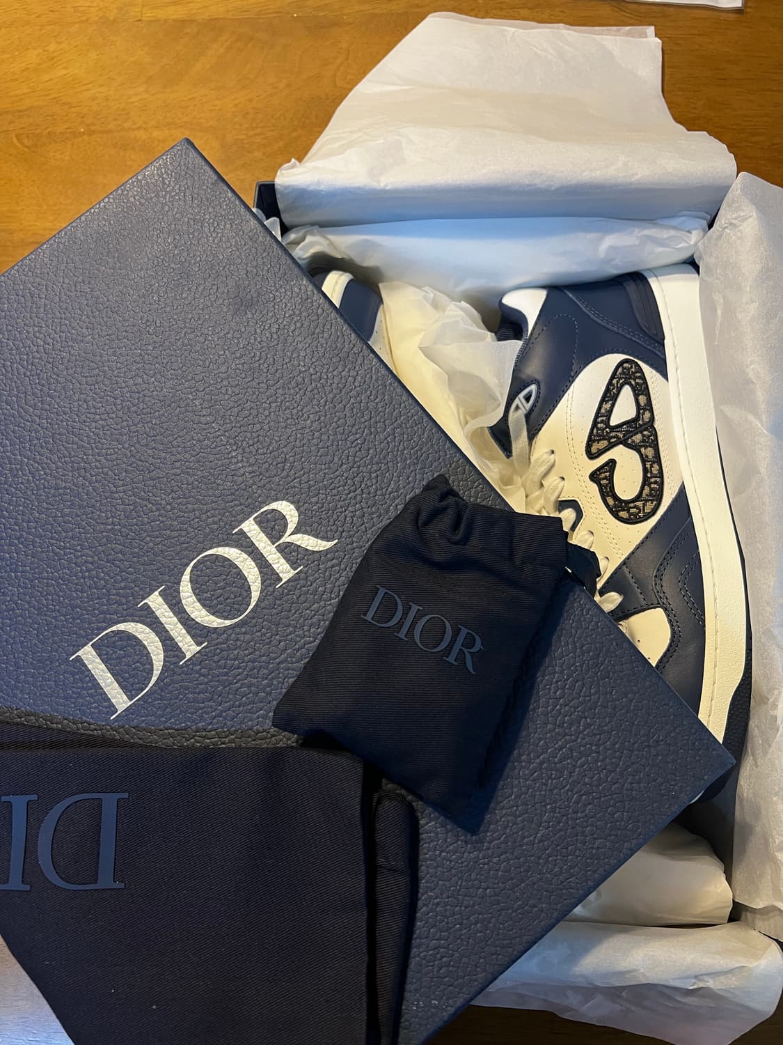 디올 오블리크 B57 스니커즈 상품이미지2