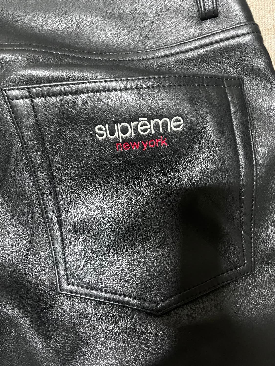 슈프림 25 ss 레더 배기 쇼츠 30size 상품이미지7