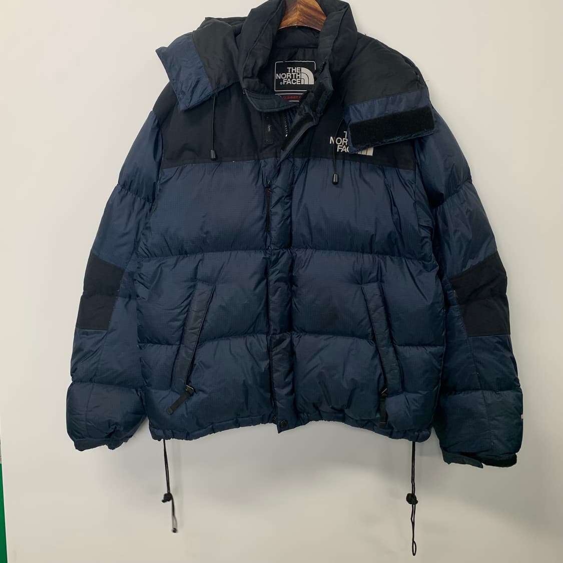 노스페이스 윈드스토퍼 700 네이비 패딩  상품이미지2