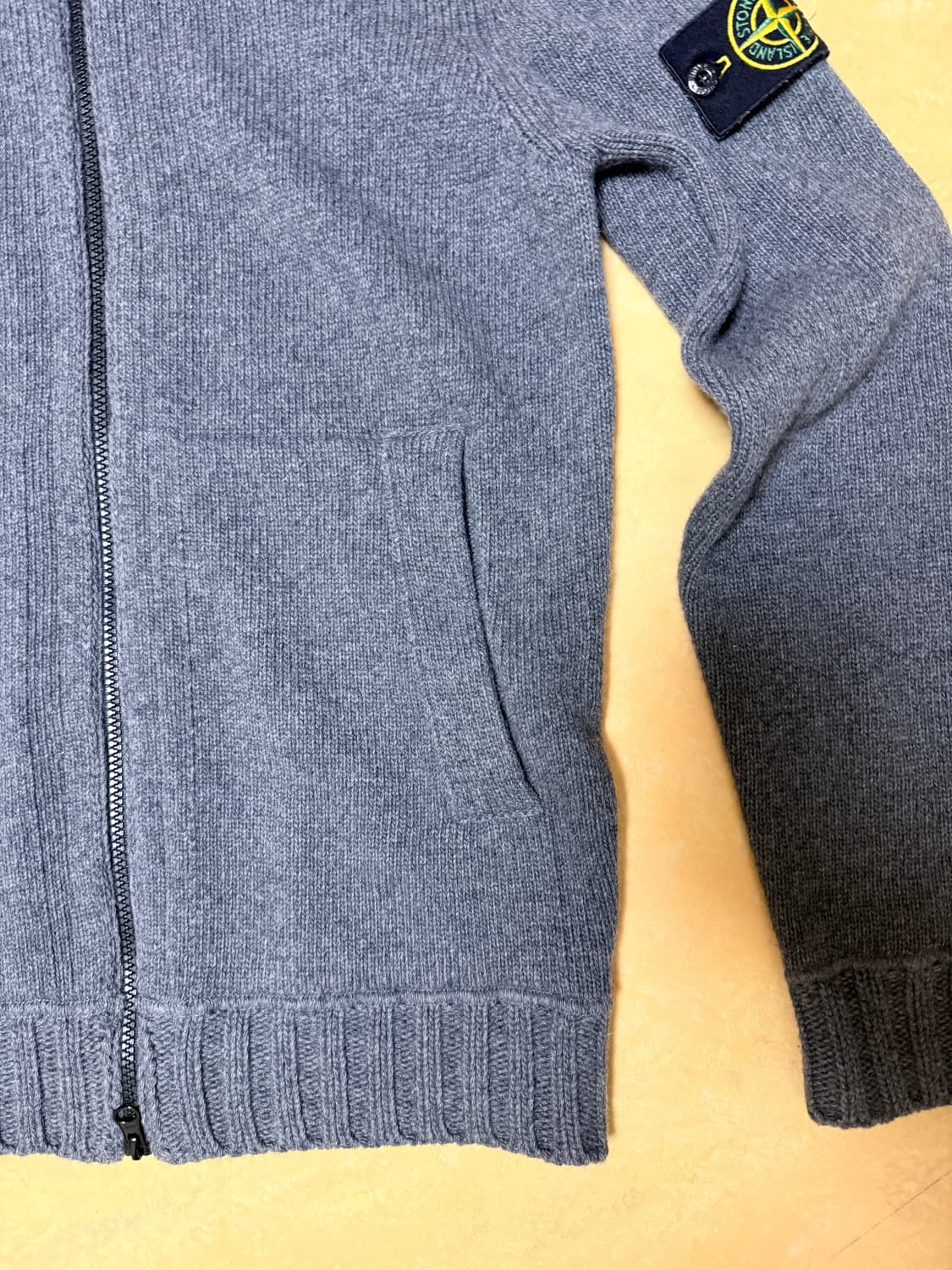 스톤아일랜드 니트후드집업 S (국내95) 상품이미지4