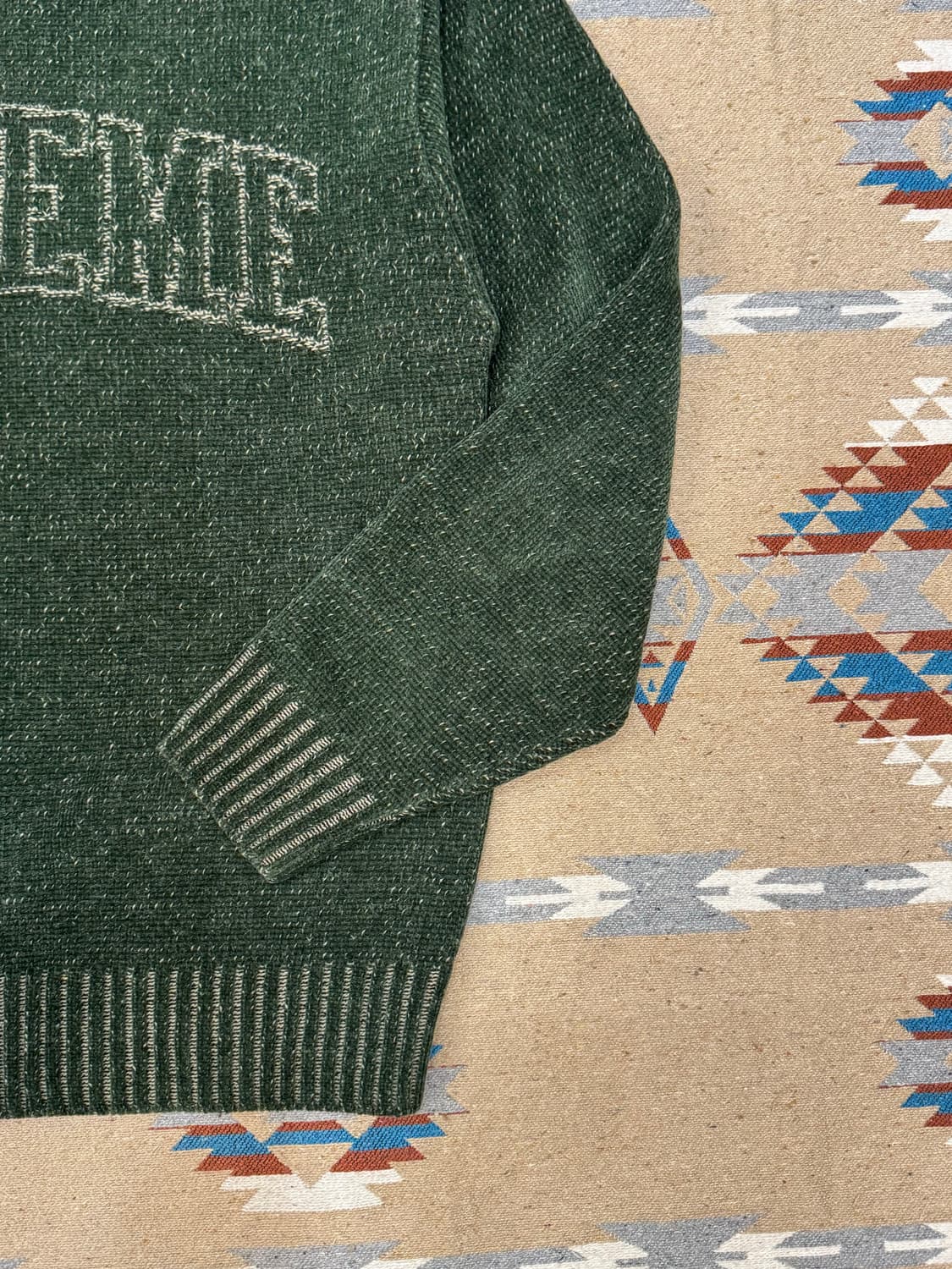 [S] 슈프림 콘트라스트 아크 스웨터 올리브 - 24SS 상품이미지4