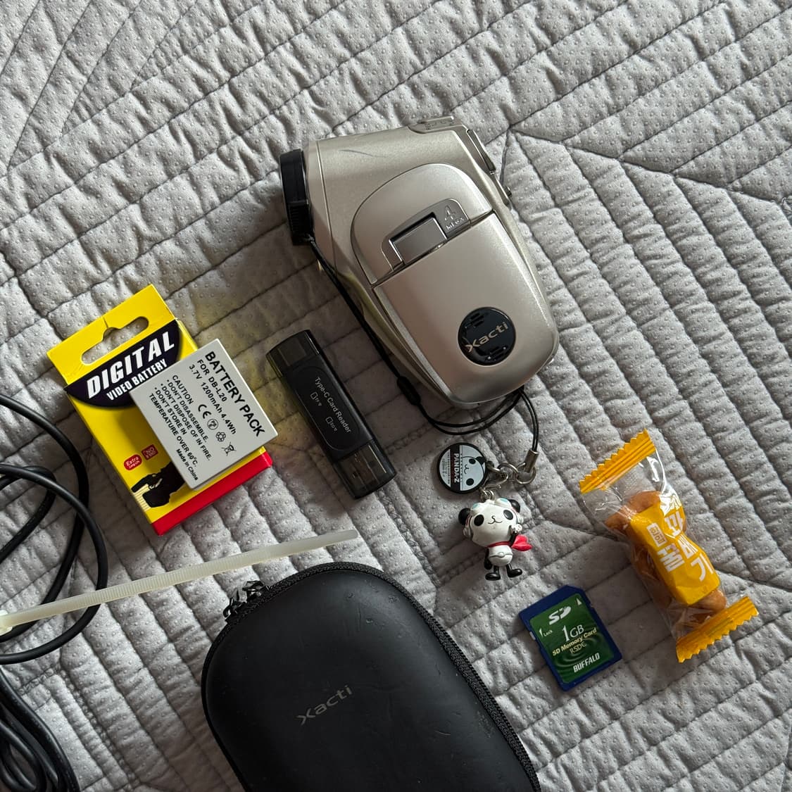 풀구성 산요작티 DMX-C4 SANYO XACTI C4 빈티지캠코더 디카 상품이미지1