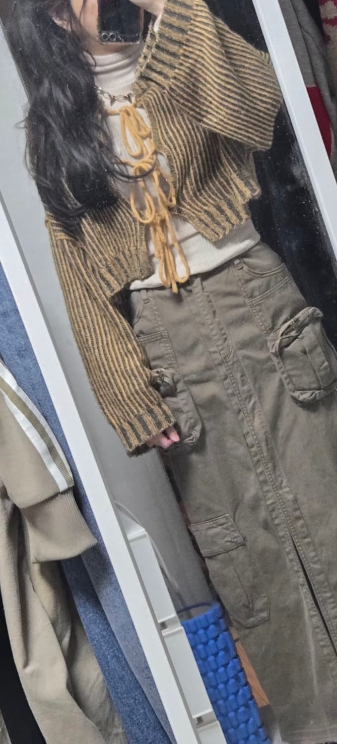 그런지y2k 크롭니트(밝은 노랑카키베이지) 상품이미지1