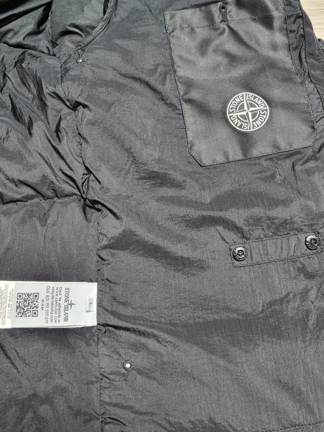 스톤아일랜드 크링클랩스 후드 패딩 상품이미지5