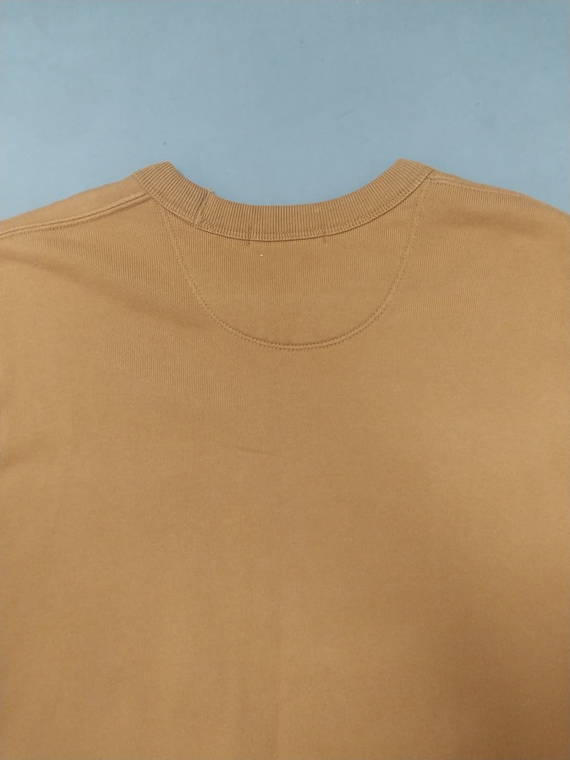 [L] 유니클로 X JW앤더슨 브릭 브라운 맨투맨 콜라보 상품이미지9