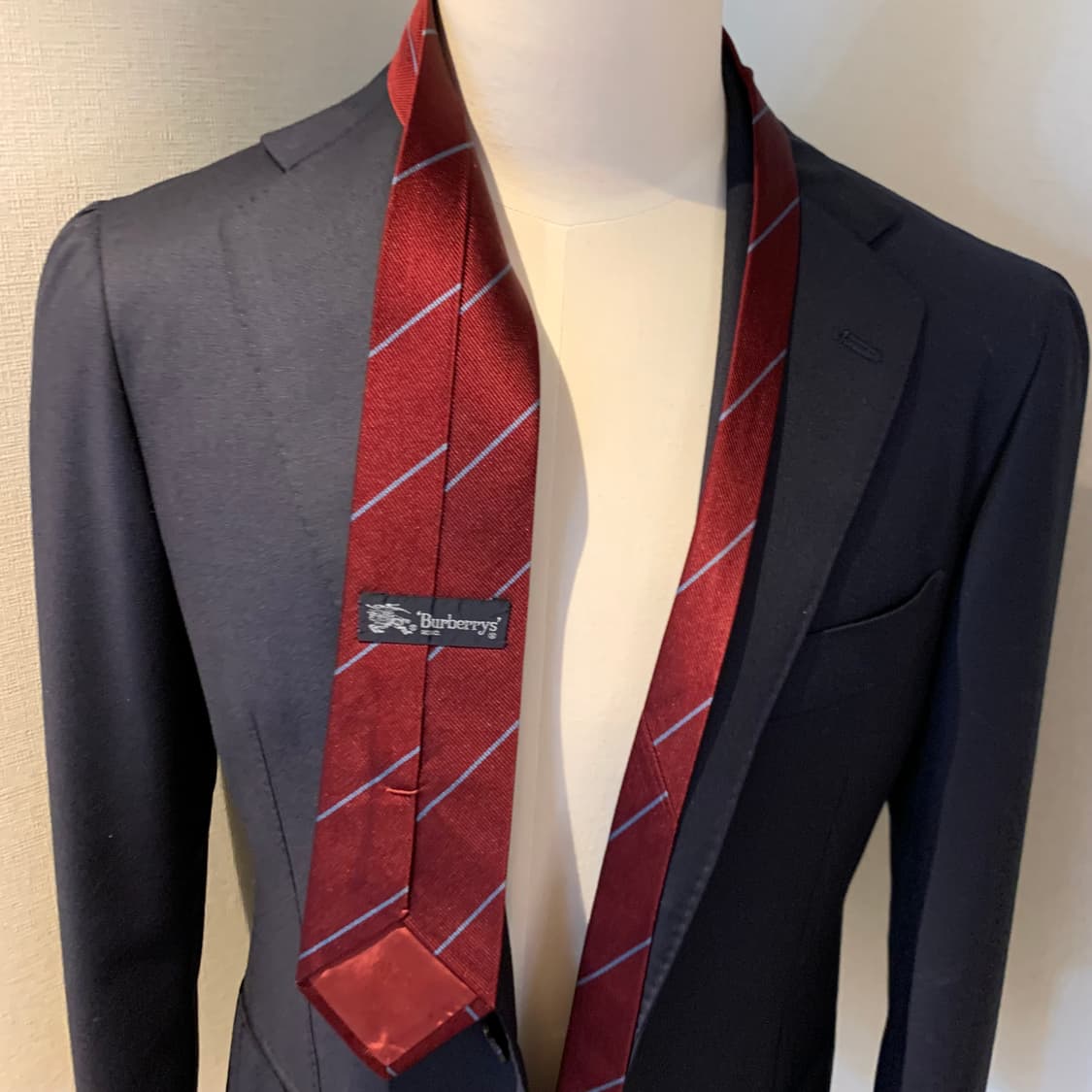 버버리(BURBERRY) 스트라이프 명품 클래식넥타이 A+등급 7.6cm 상품이미지2