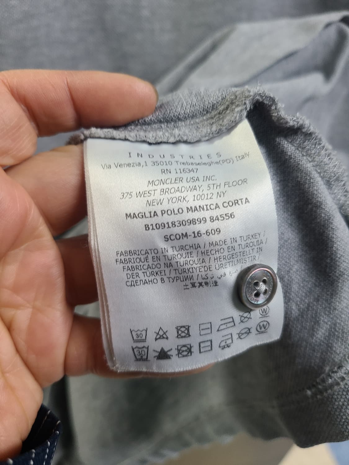 몽클레어 그레이 카라 반팔 티셔츠 상품이미지6