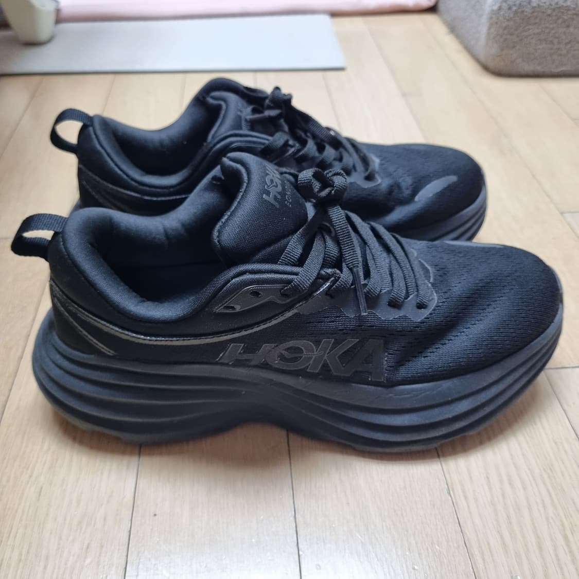 호카 본디 8 운동화 상품이미지3