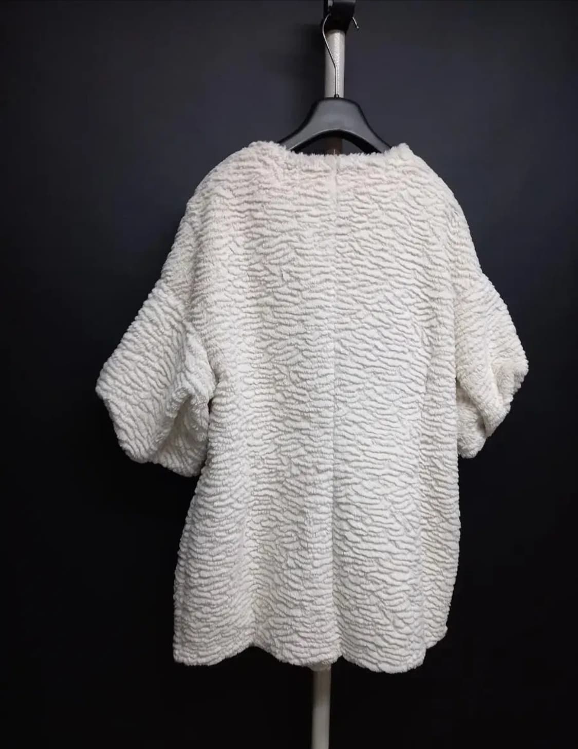 발렌시아 추동 부클 하프 코트 66 상품이미지4