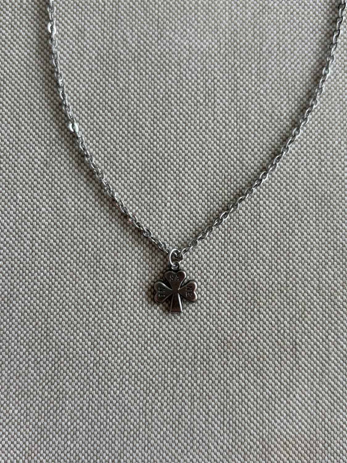 인세인개러지 클로버 목걸이 상품이미지1