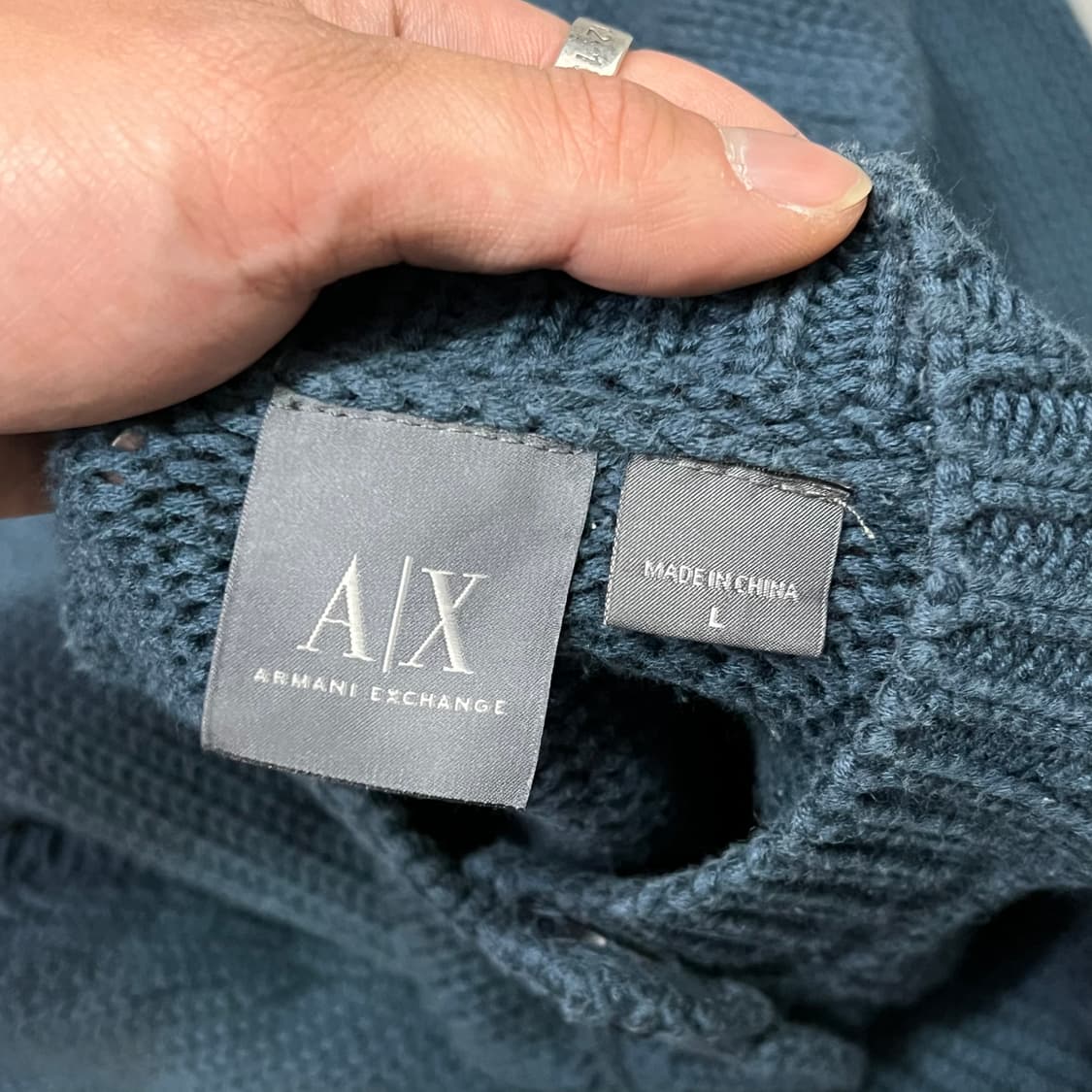  아르마니 익스체인지 버튼 니트 y14538 상품이미지5
