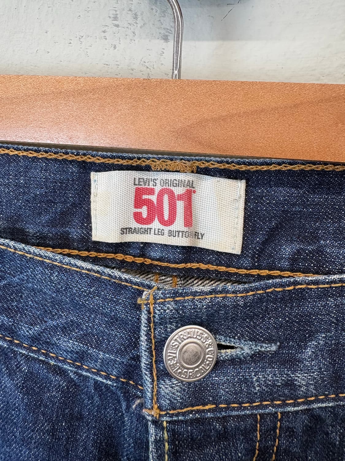 리바이스 빈티지 501 디스트레드 데님 팬츠 상품이미지8