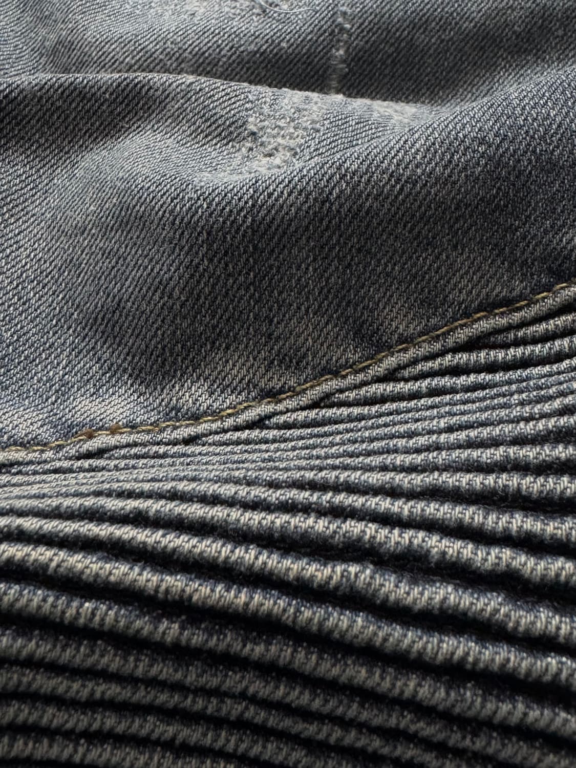 Balmain Biker Denim Distressed Jeans 상품이미지2